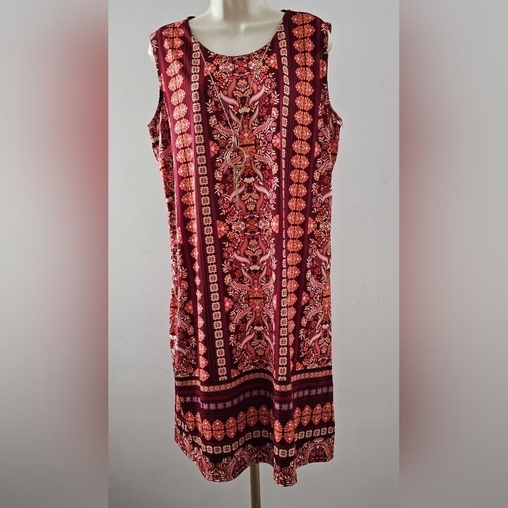 TACERA Large dress with detachable gold-tone necklace